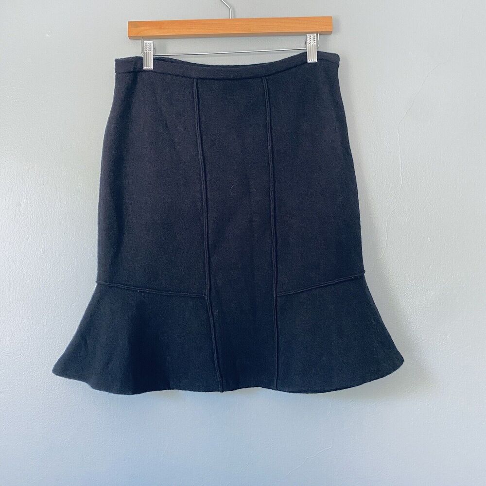 Anthropopologie Moth Size 10 Black Knit 100% Wool A Line Ruffle Preppy Career